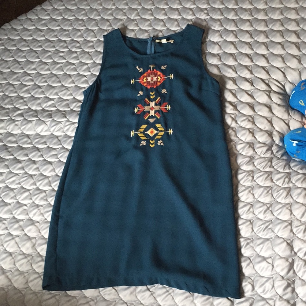 Blue/teal dress